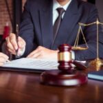 不倫慰謝料の請求に強い信頼できる弁護士の選び方とは？