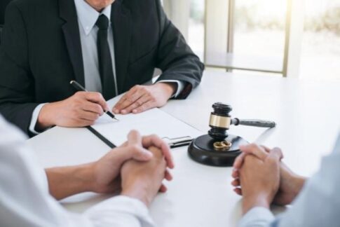 不貞行為で離婚する時の慰謝料の相場と増額の全手順