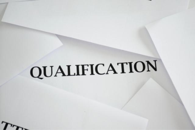 探偵と弁護士の違いとは?
